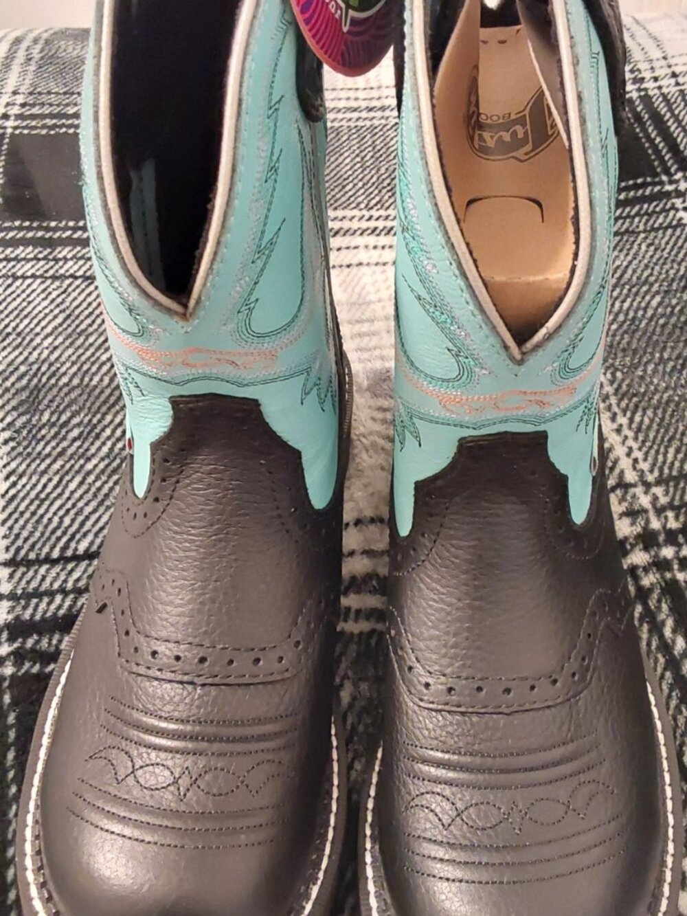 JUSTIN BOOTS GYPSY LEATHER ROUND TOE COWBOY BOOTS TURQUOISE NEW W TAGS, BEAUTY